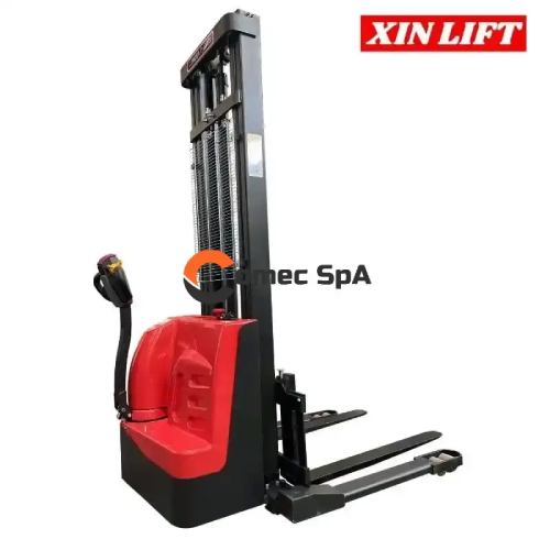 Apilador Full Eléctrico Potencia y Precisión en Elevación