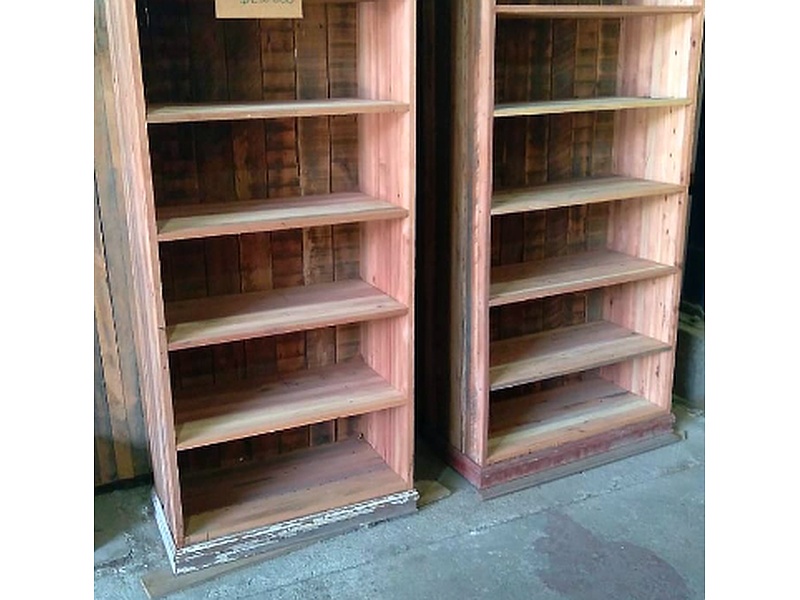 Estanterías alta madera Chile