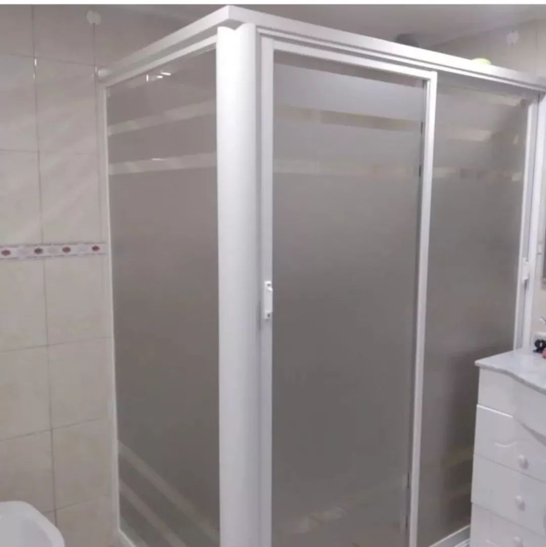 Shower door Chile