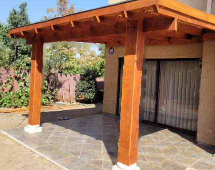 Pérgola Coyo Quinchos DJS