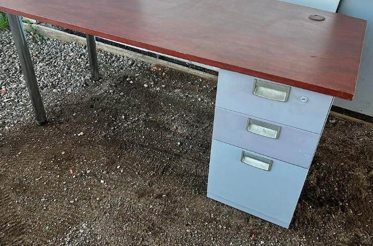 Escritorio madera Coyo Lumob mobiliario