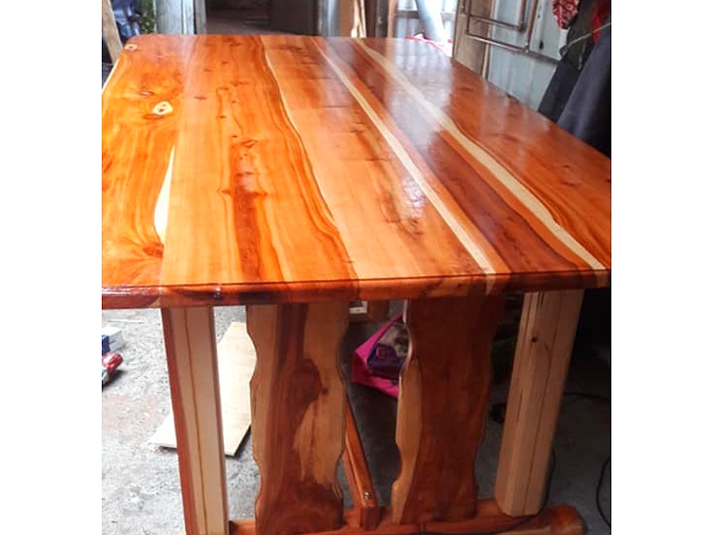 Mesa comedor madera Chile