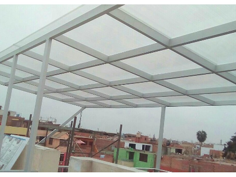 Construcción techo trasparente Chile