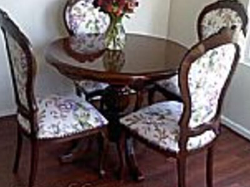 COMEDOR REDONDO 4