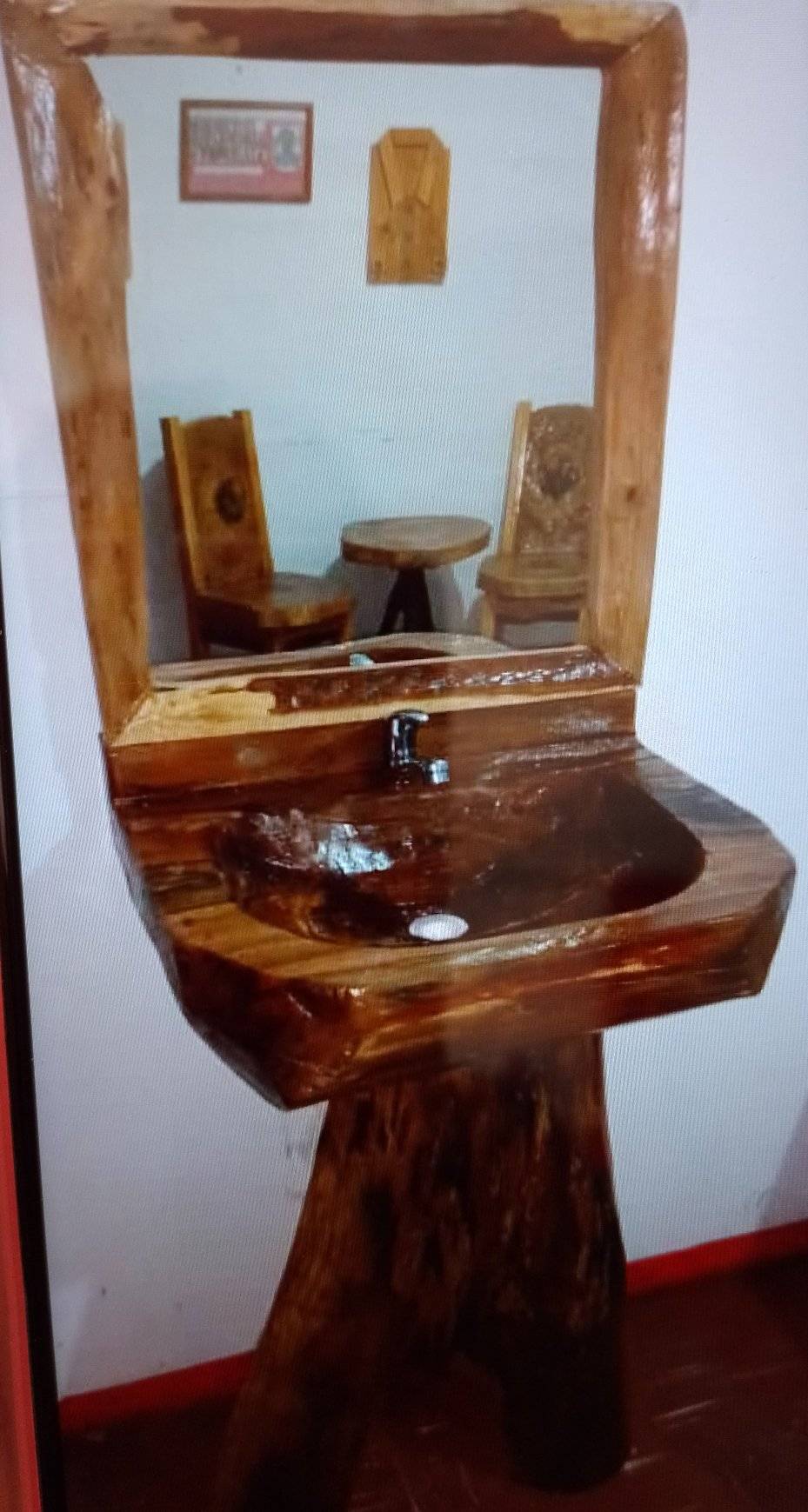 Lavamanos en madera fina Chile