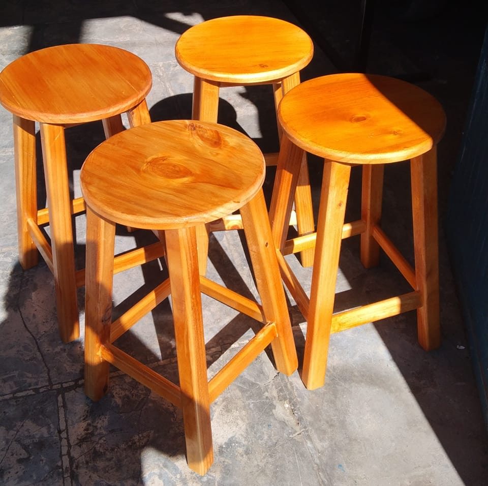 Butacas de madera Chile