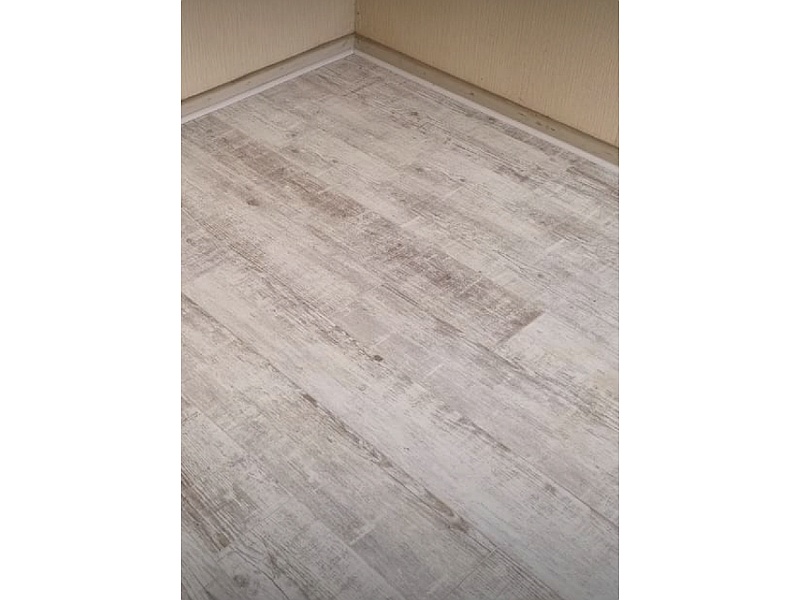 Piso Laminado Spruce Grey Chile