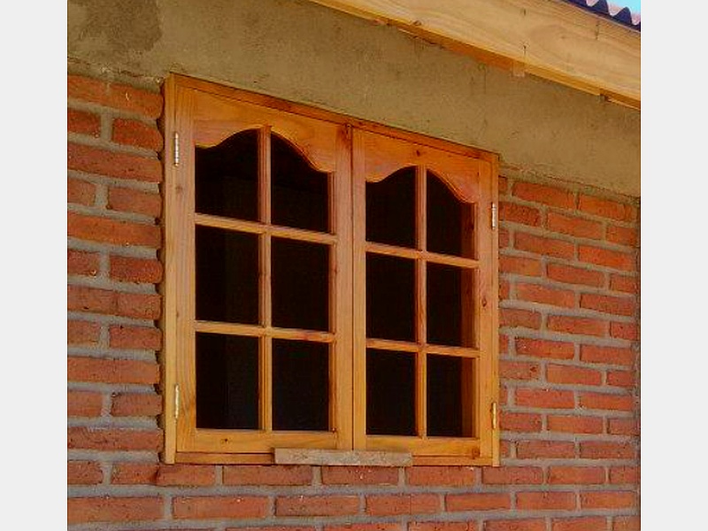 ventana cafe madera chile