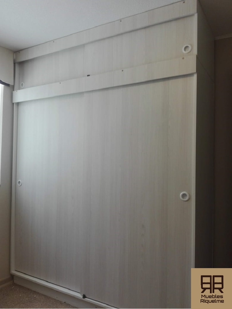 Closet de madera Gris camuflado Chile