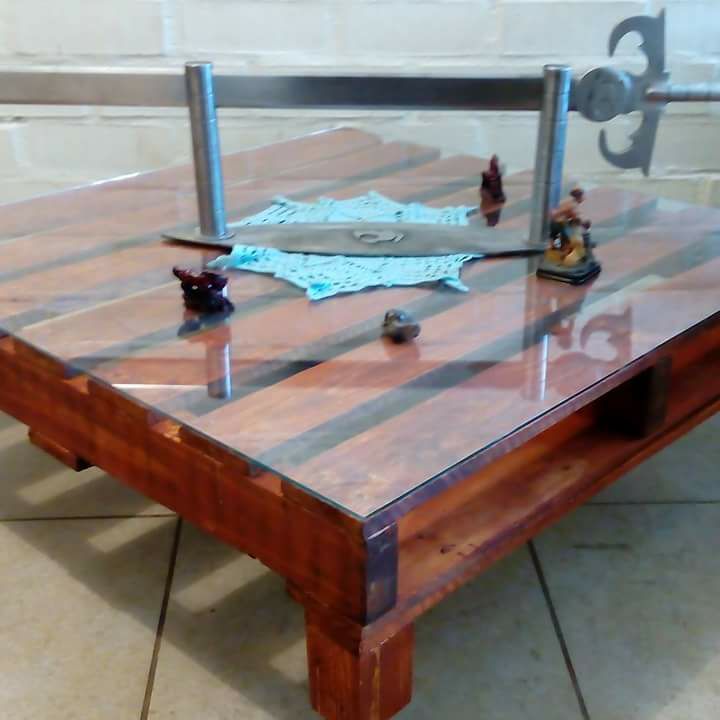 Mesa de sala de madera y vidrio Chile