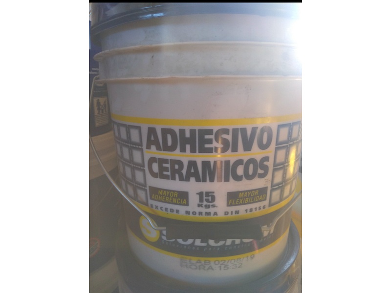 Adhesivo Cerámico Chile