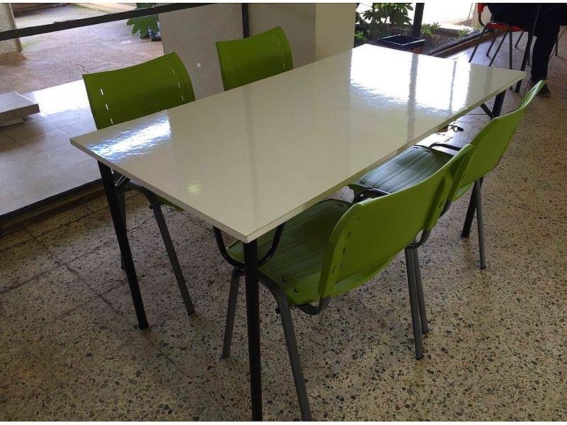 Mesa comedor para oficina Chile