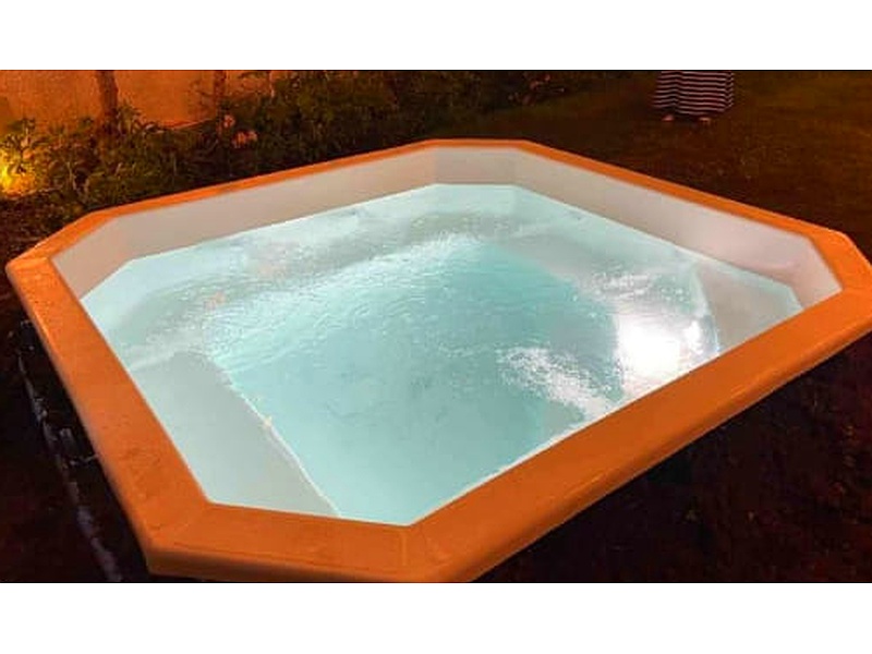 Jacuzzi 2.5x2.5 Temperado Chile