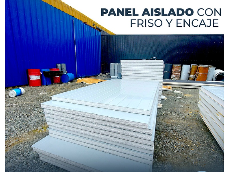 Panel aislado con Friso y Encaje Chile