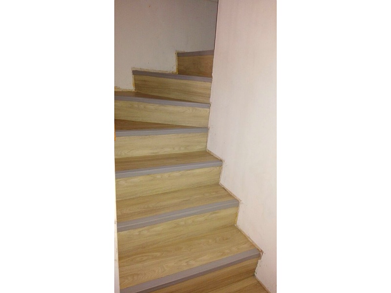 Tablón flexible en escalera Chile