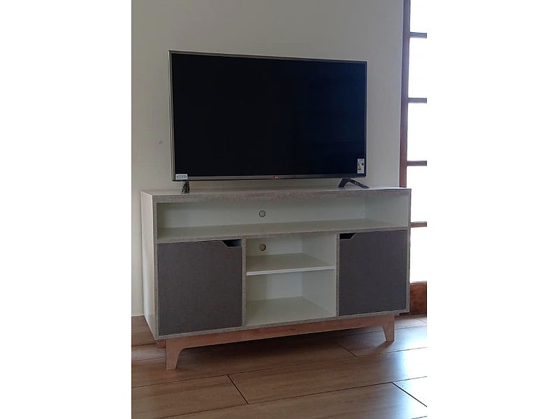 Rack TV para dormitorio Chile