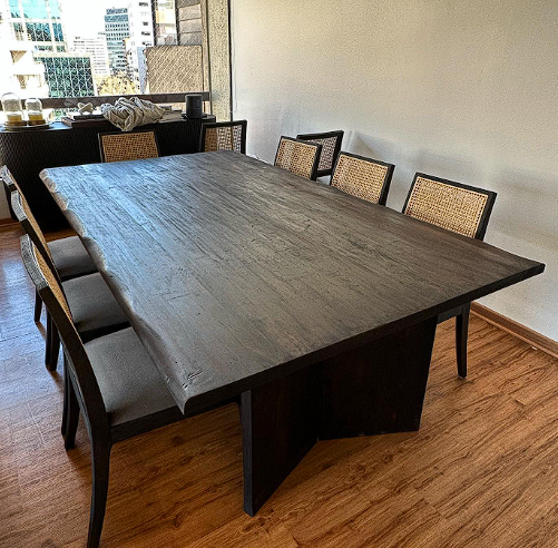 Mesa de roble pulido estilo industrial Chile