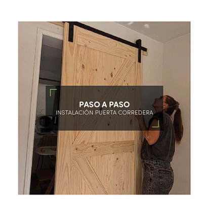 Puerta blanca de acero para exterior Chile