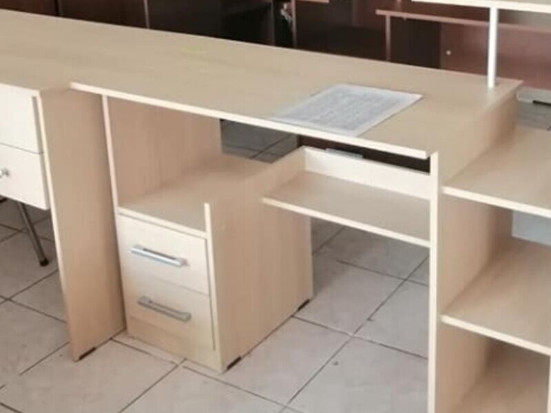 Escritorio multifuncional beige Chile