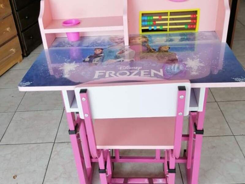 Escritorio niña Frozen Chile