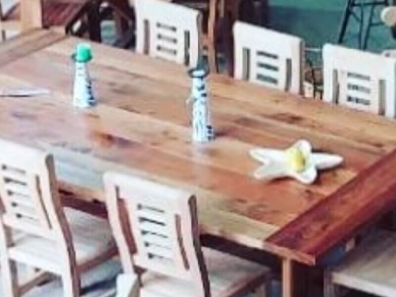 Comedor contemporáneo avellana Chile 