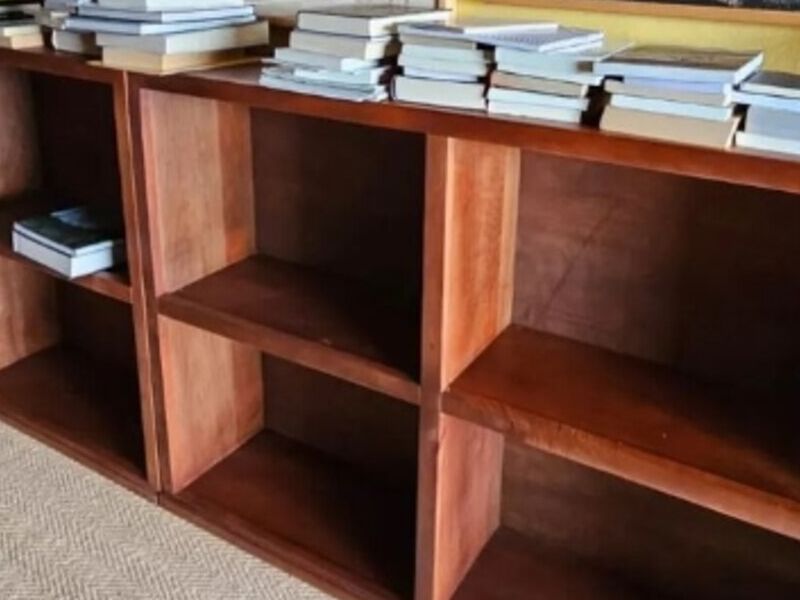 Mueble librero Chile