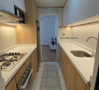 Lavaplatos con mueble de madera Chile