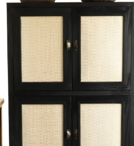 Puertas de madera con paneles decorativos Chile
