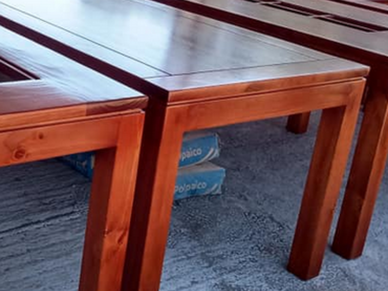 Mesa de madera 