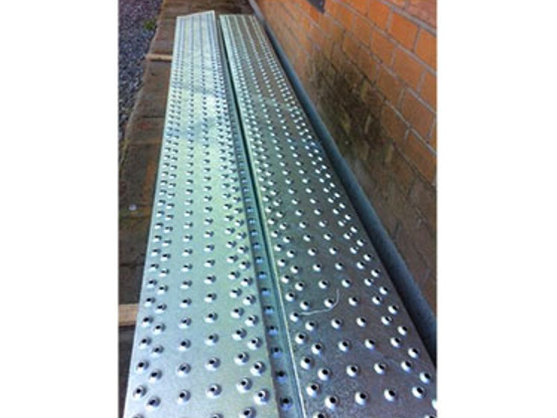 PLANCHAS PERFORADAS PARA PISOS CHILE